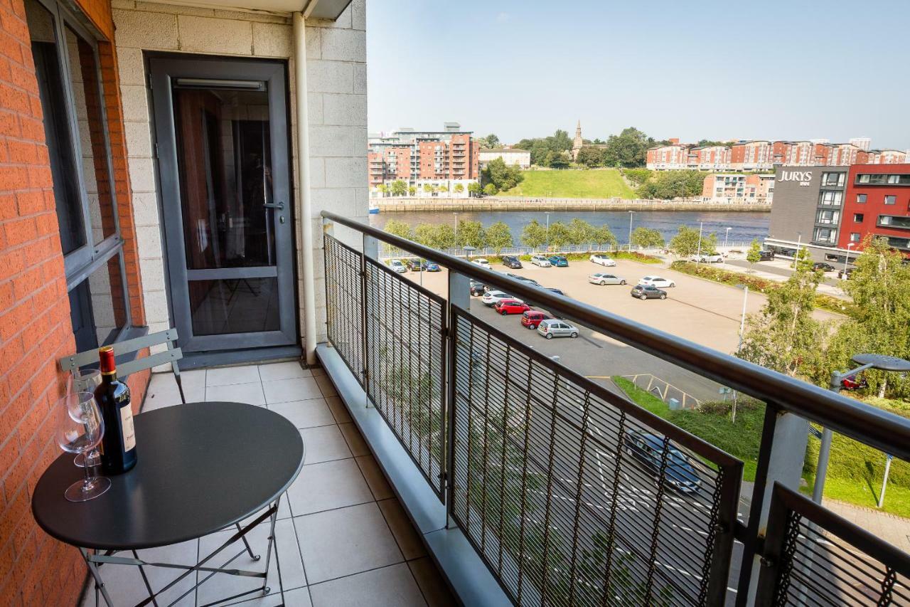 ניוקאסל Luxury Quayside Apartment מראה חיצוני תמונה
